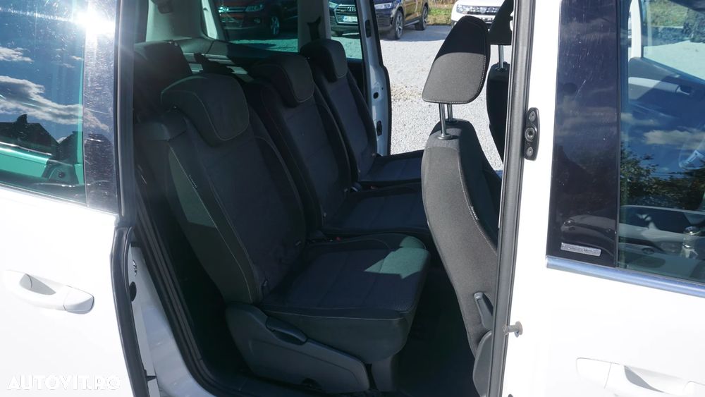 Volkswagen Sharan 2.0 TDI 4MOTION Blue Motion Style - 10