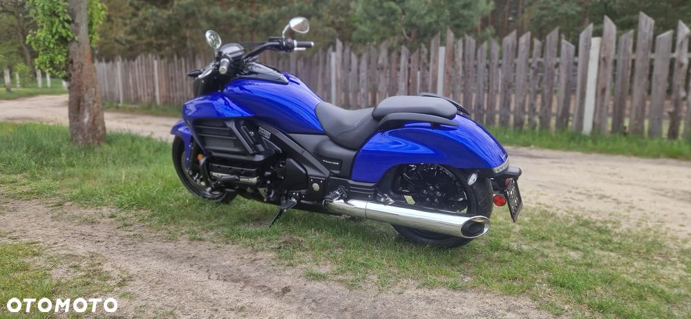 Honda GL - 4