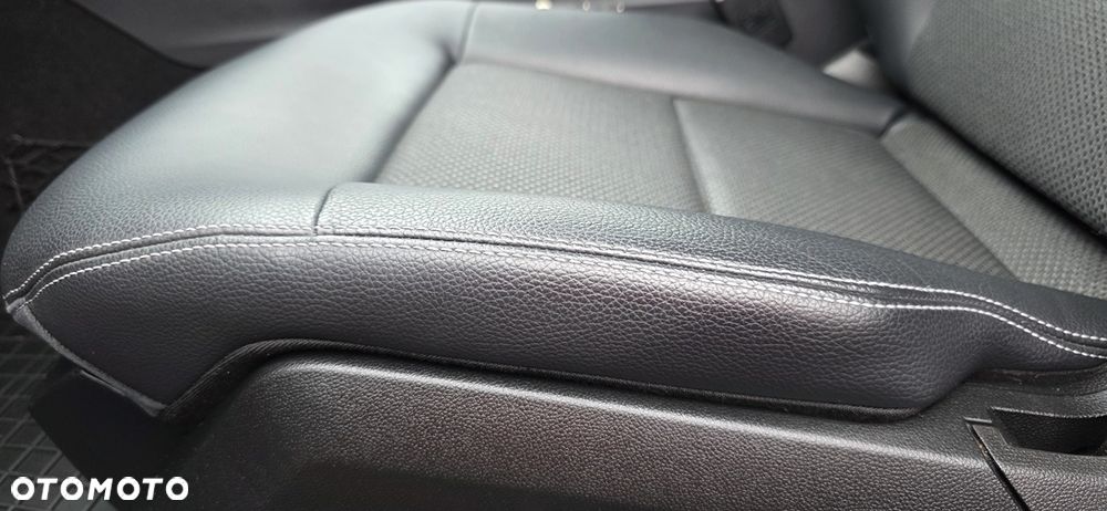 Mercedes-Benz Klasa E 200 7G-TRONIC Avantgarde - 15