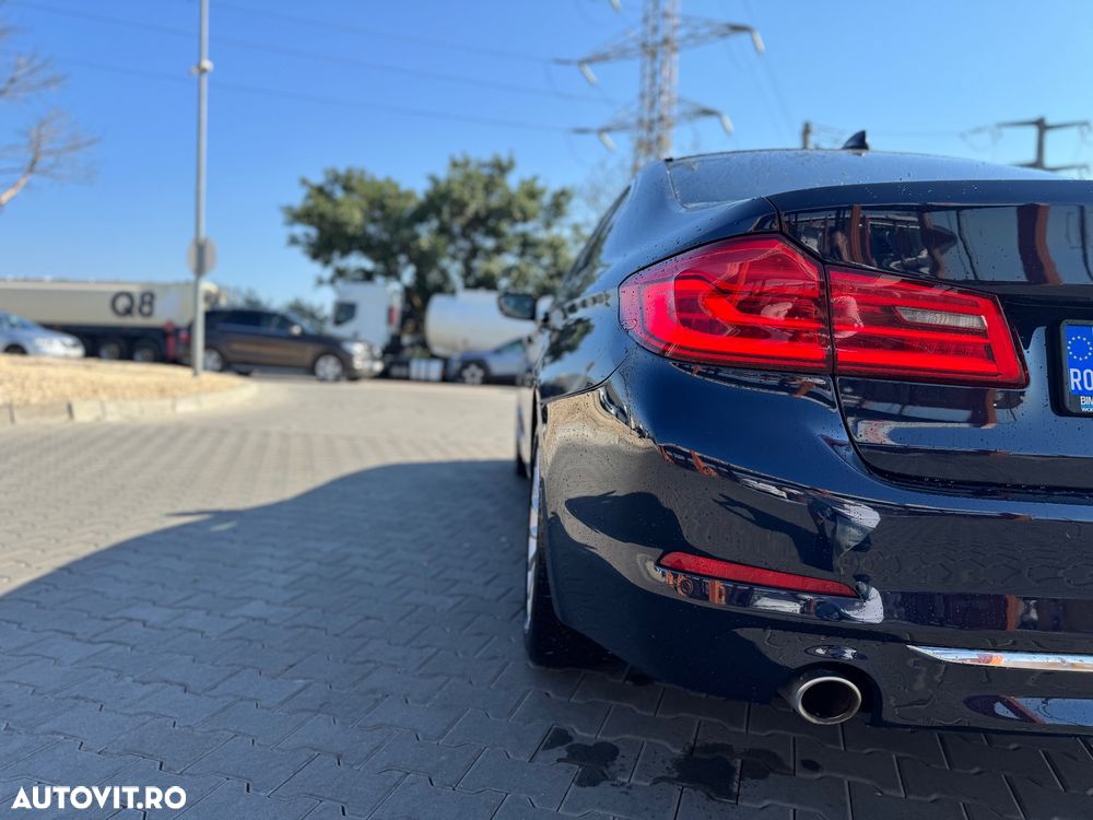 BMW Seria 5 530d xDrive AT - 5