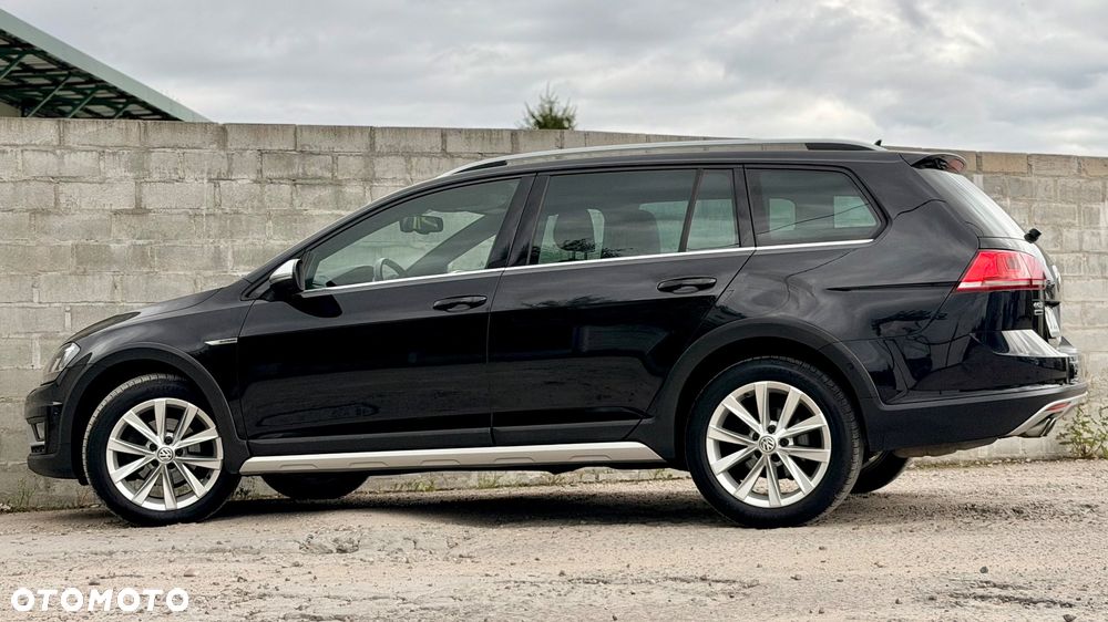 Volkswagen Golf Alltrack 2.0 TDI 4Motion BlueMotion Technol - 10