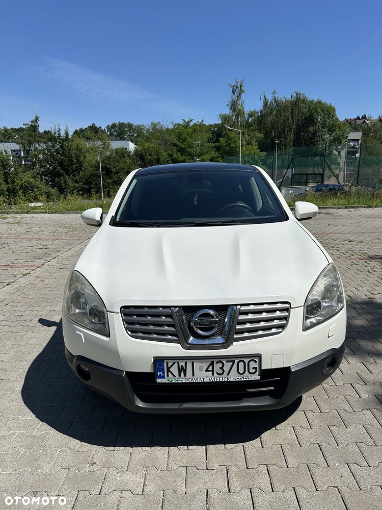 Nissan Qashqai 2.0 dCi 4x4 Tekna - 2