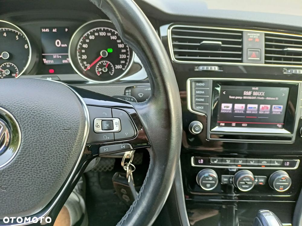 Volkswagen Golf 1.4 TSI BlueMotion Technology DSG Highline - 24