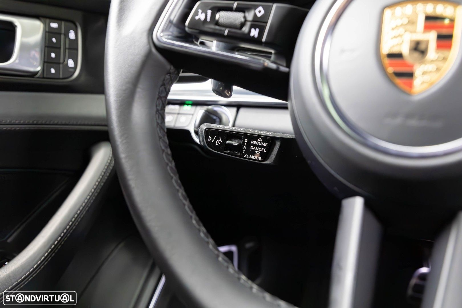 Porsche Panamera Sport Turismo 4 E-Hybrid Platinum Edition PDLS - 41