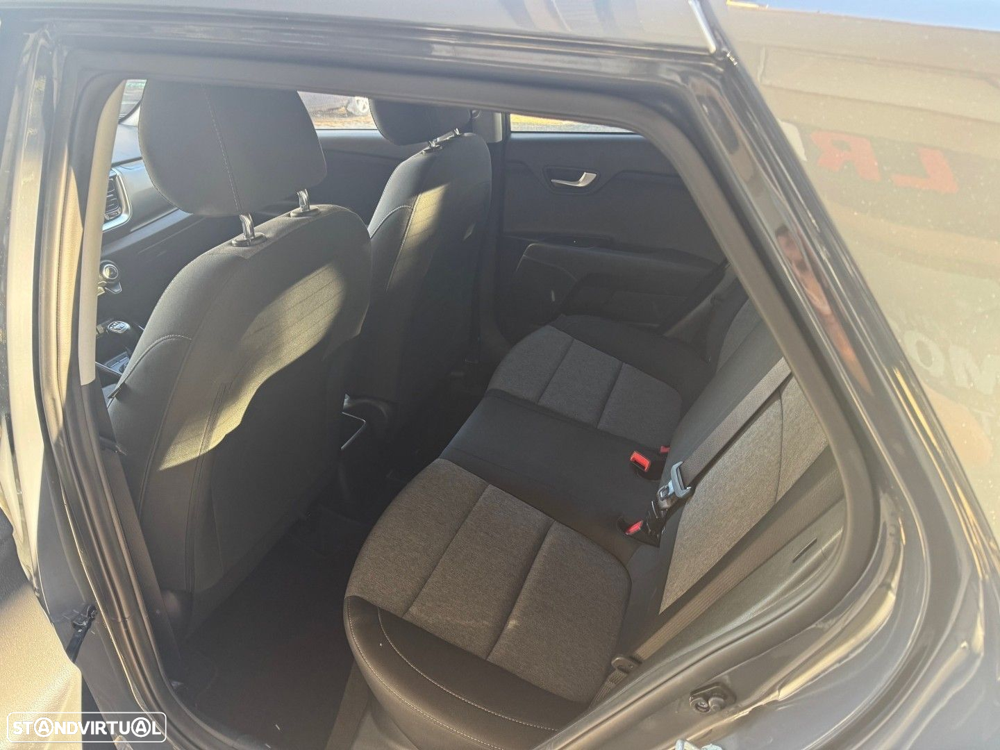 Kia Stonic 1.0 T-GDI Wave - 6