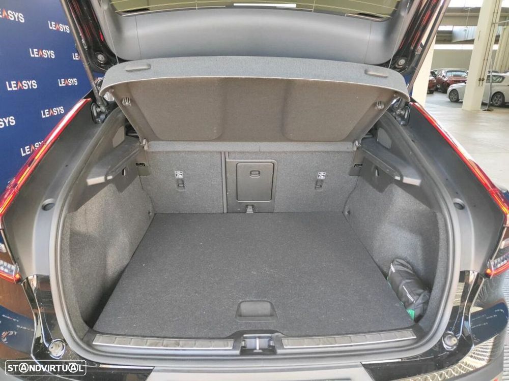 Volvo C40 Recharge Core - 7