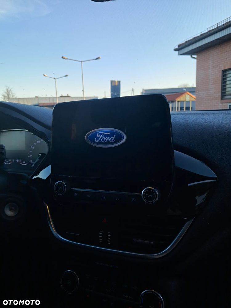 Ford Fiesta 1.5 TDCi S&S TITANIUM - 30