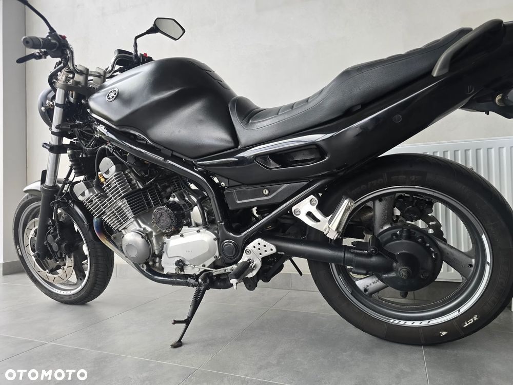 Yamaha XJ - 18