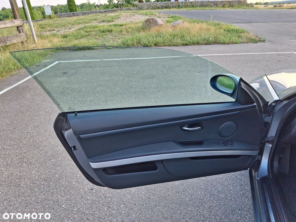 BMW Seria 3 320i - 17