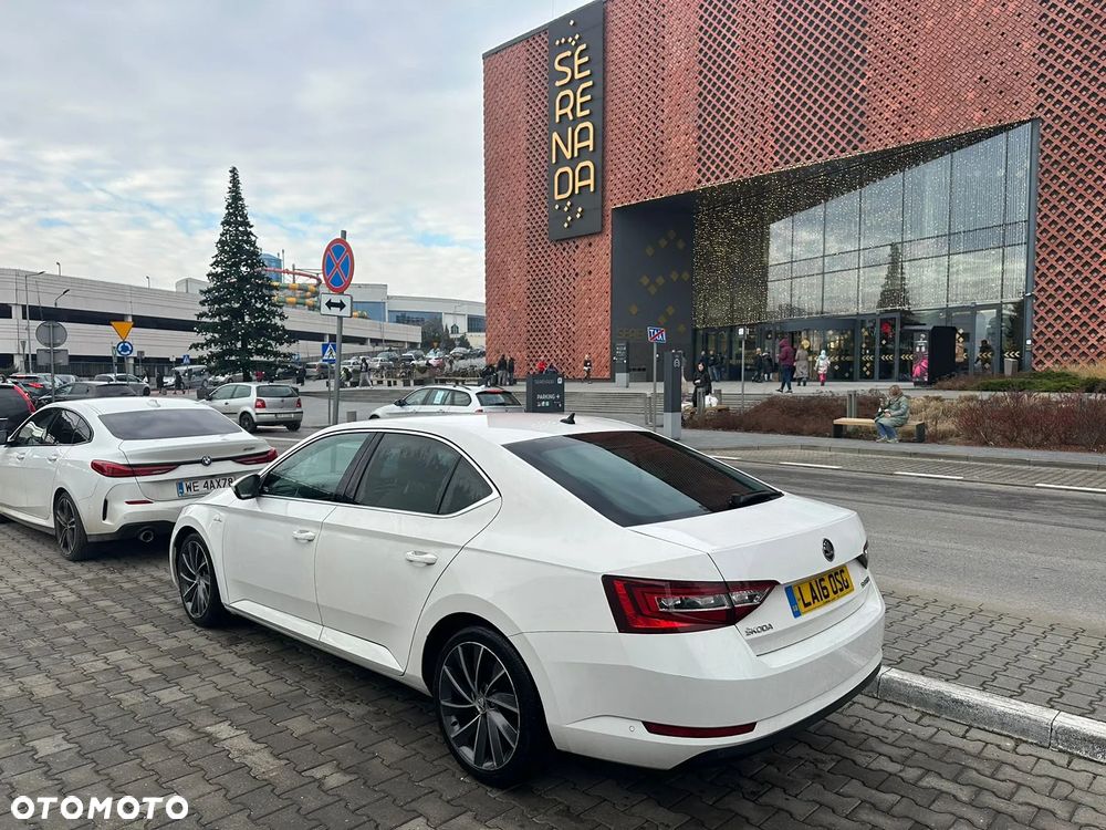 Skoda Superb 2.0 TDI L&K - 25