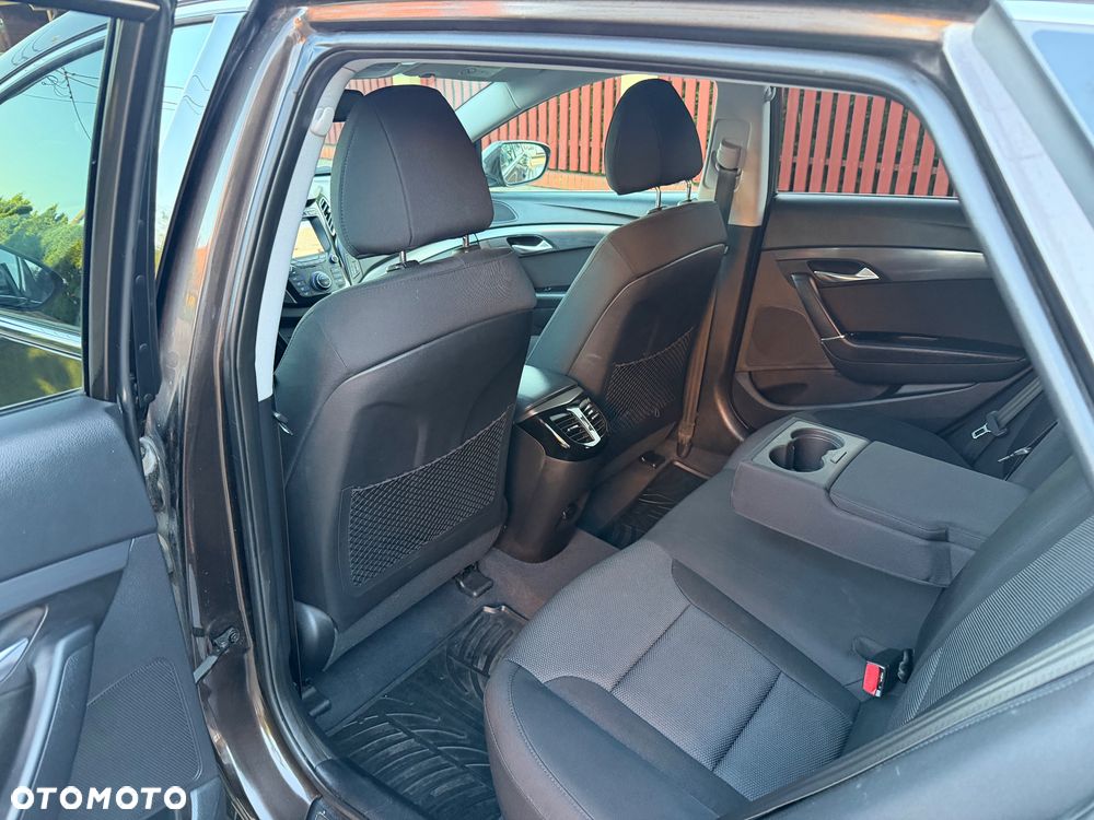 Hyundai i40 i40cw 1.6 Fifa World Cup Edition - 21