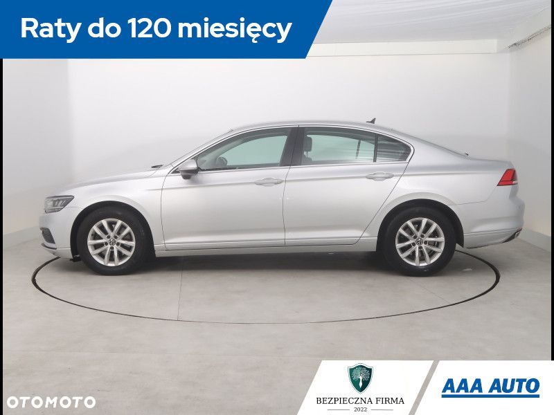 Volkswagen Passat - 3