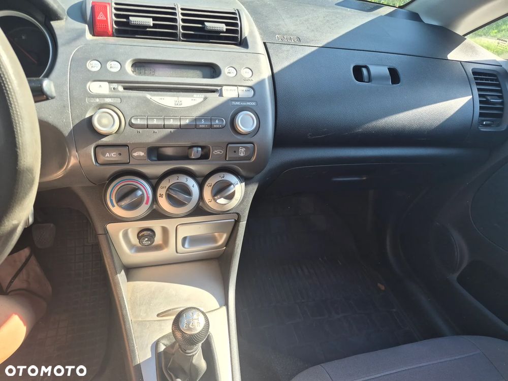 Honda City 1.4 Comfort - 2