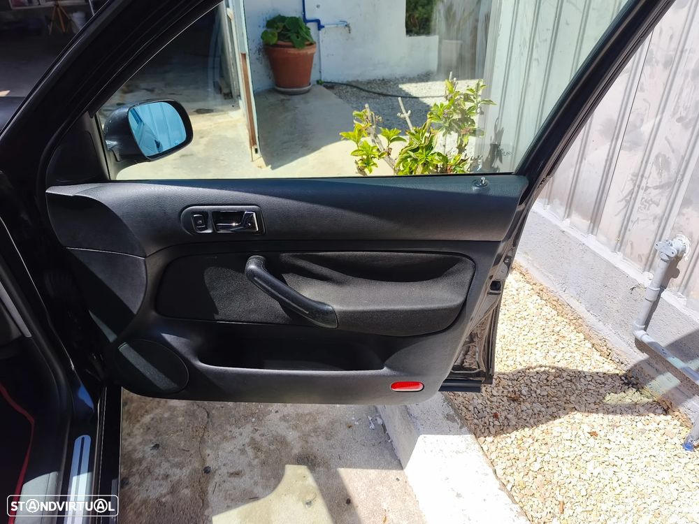 VW Golf 1.4i Confortline - 7