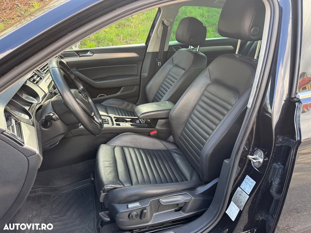 Volkswagen Passat 2.0 TDI DSG Highline - 27