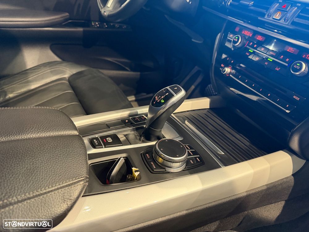BMW X5 25 d sDrive Pack M - 31