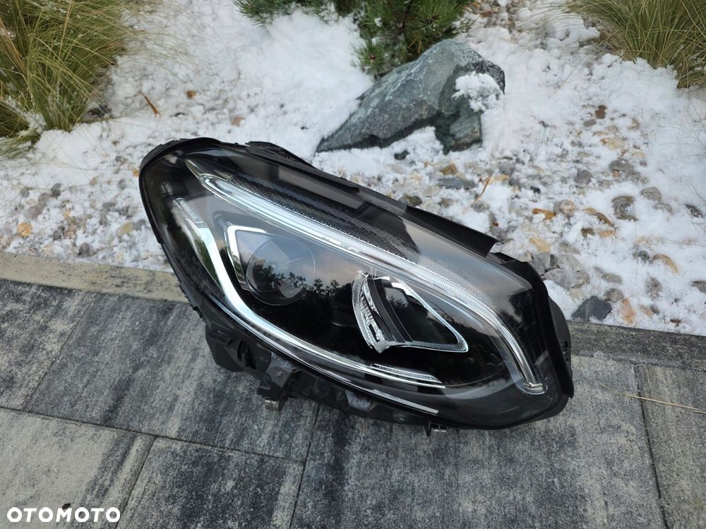mercedes b klasa w246 246 lift lampa prawa przód full led performance a2469066201 - 2