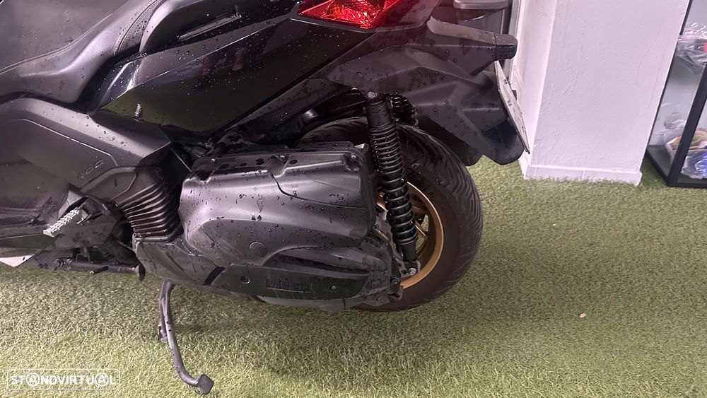 Yamaha X-Max Xmax400 full stock - 5
