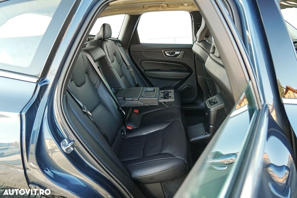 Volvo XC 60 Recharge T6 Twin Engine eAWD Inscription Expression - 20