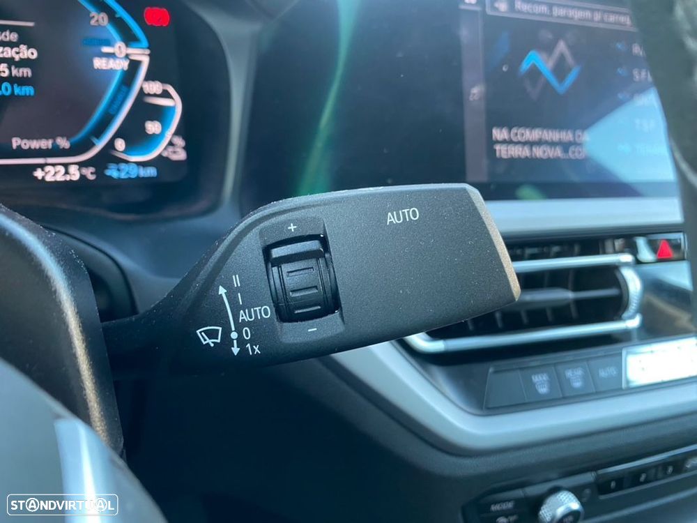 BMW 330 - 21