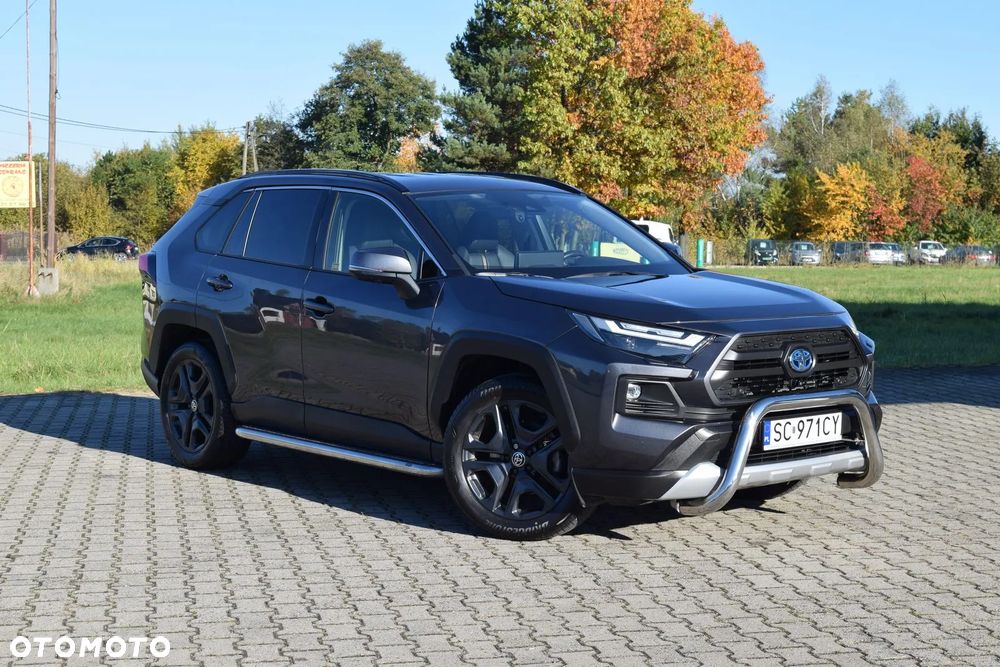 Toyota RAV4 - 9