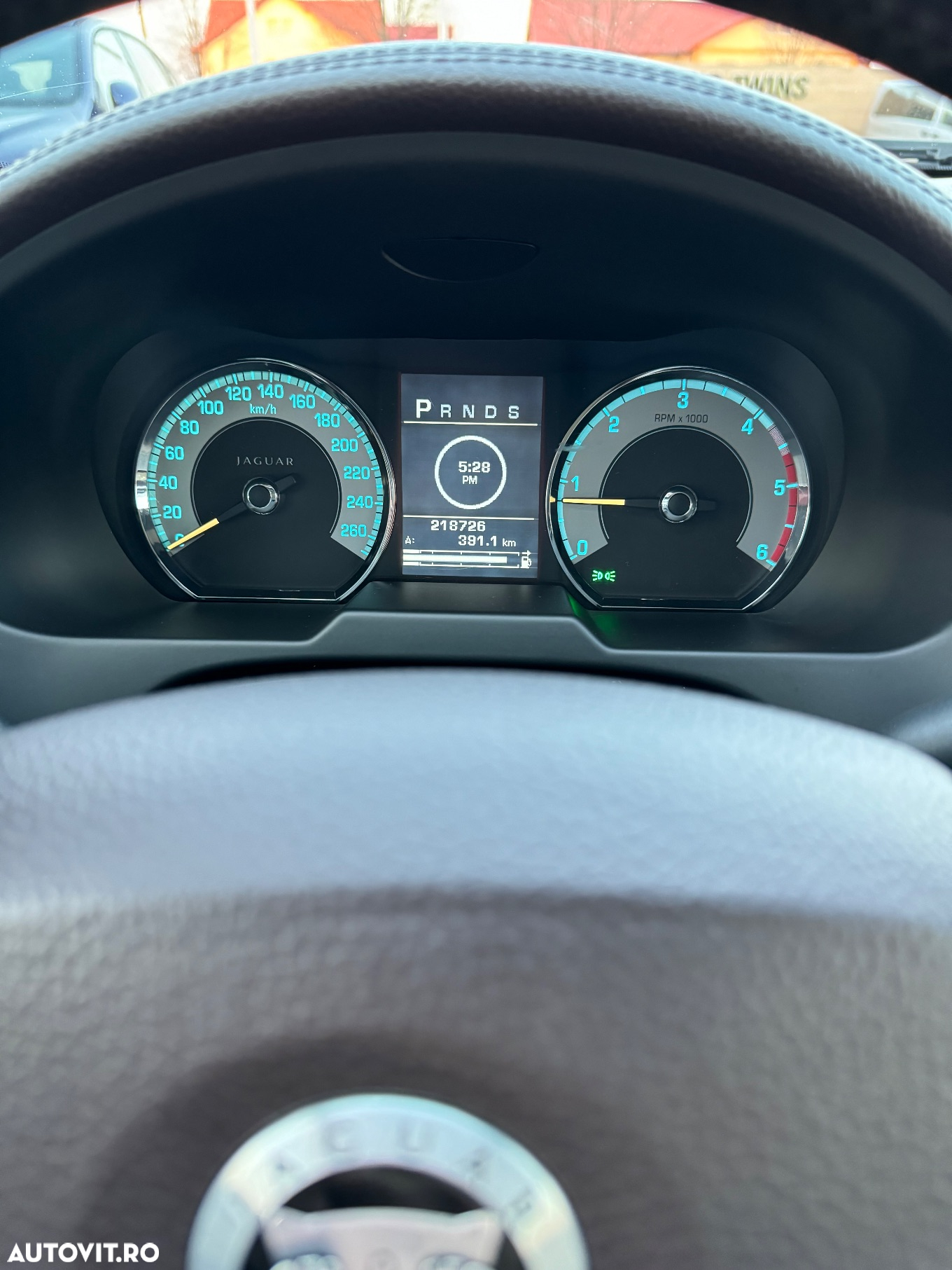Jaguar XF 2.7 V6 Diesel Premium Luxury - 14