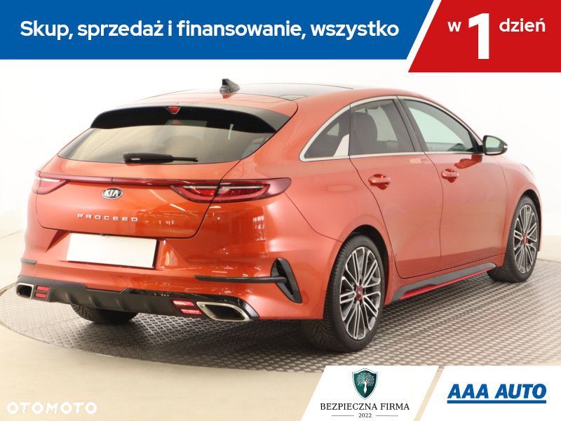 Kia ProCeed - 7