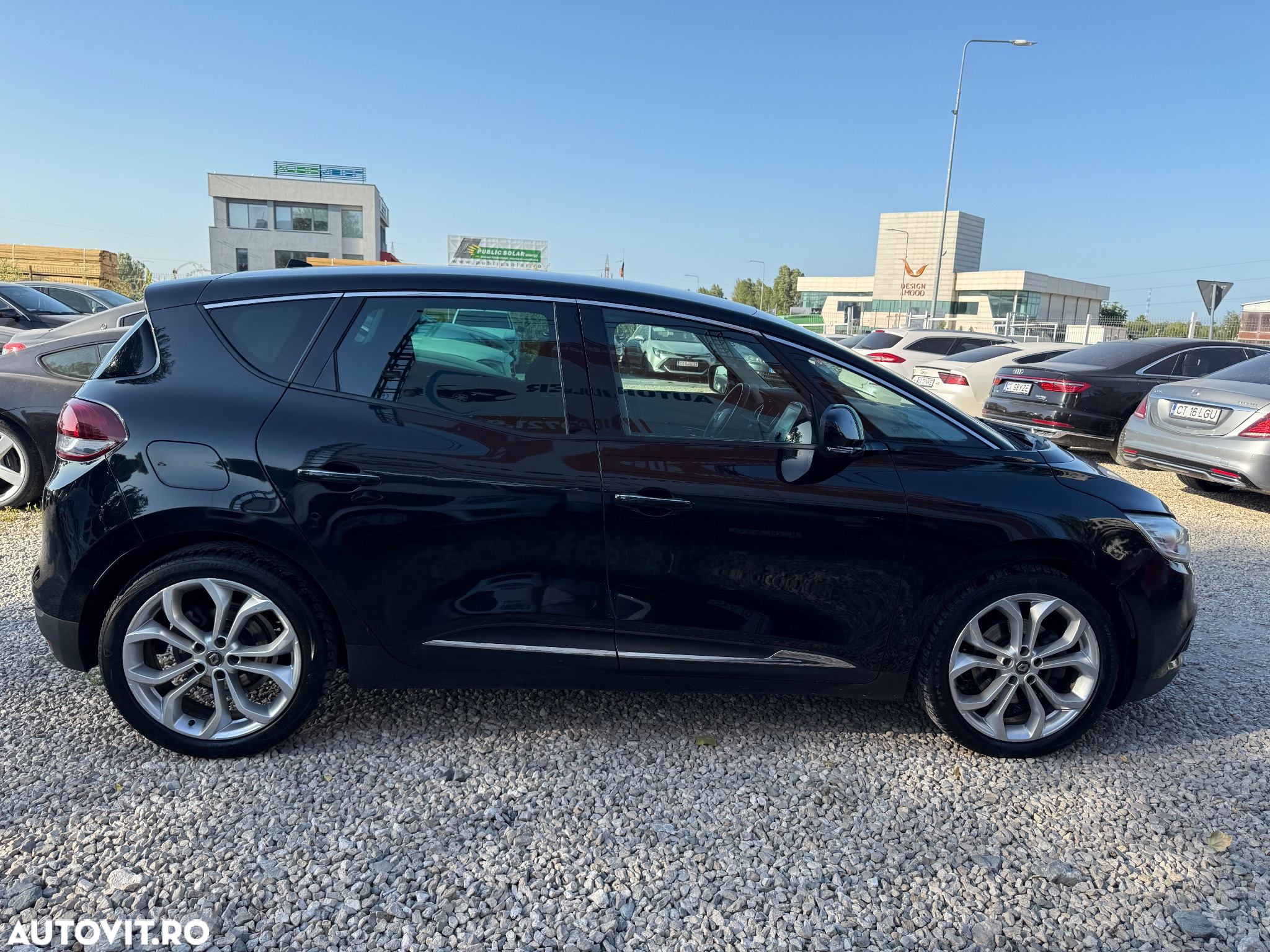 Renault Scenic BLUE dCi 120 EDC BOSE EDITION - 31