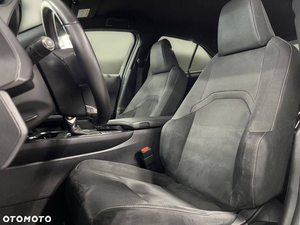 Lexus UX 200 GPF Business Edition 2WD - 18