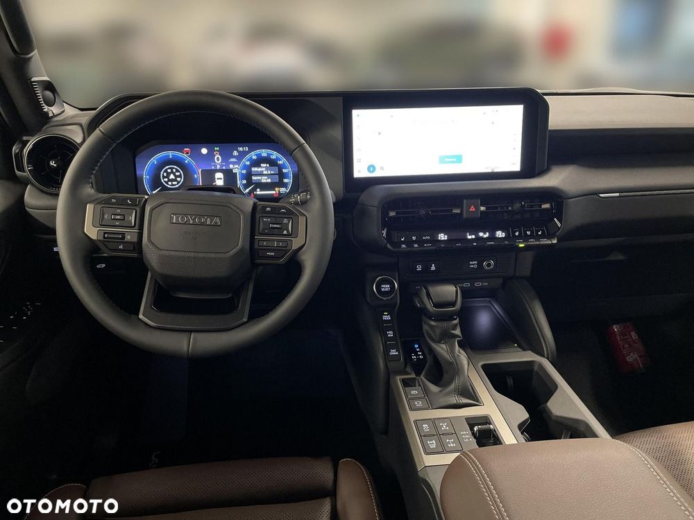 Toyota Land Cruiser LC 2.8 D-4D First Edition - 24