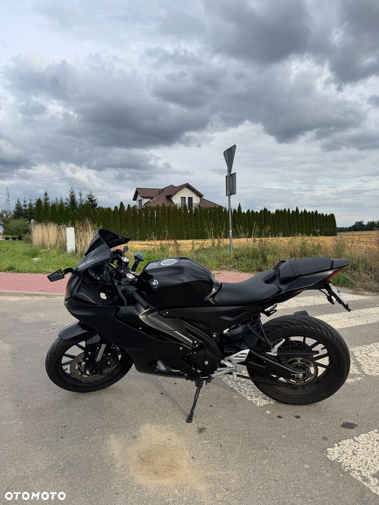 Yamaha R125 - 8