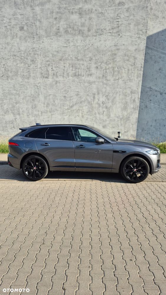 Jaguar F-Pace 3.0 TDV6 AWD R-Sport - 9