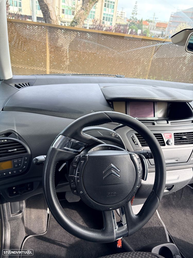 Citroën C4 Grand Picasso - 10