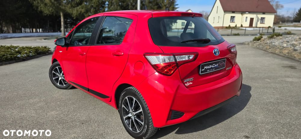 Toyota Yaris Hybrid 100 Premium EU6 - 3