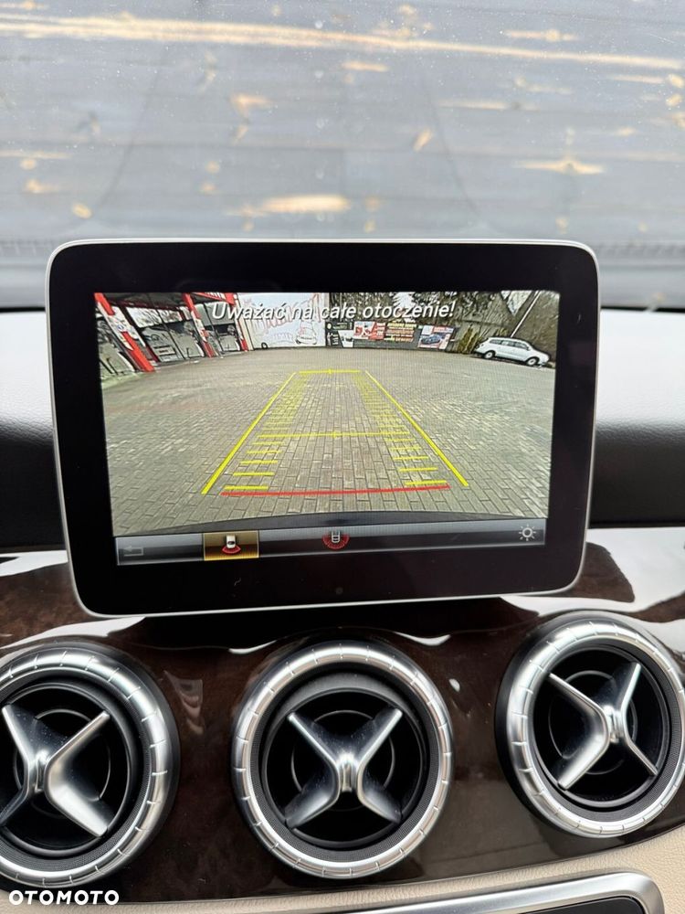 Mercedes-Benz CLA - 30