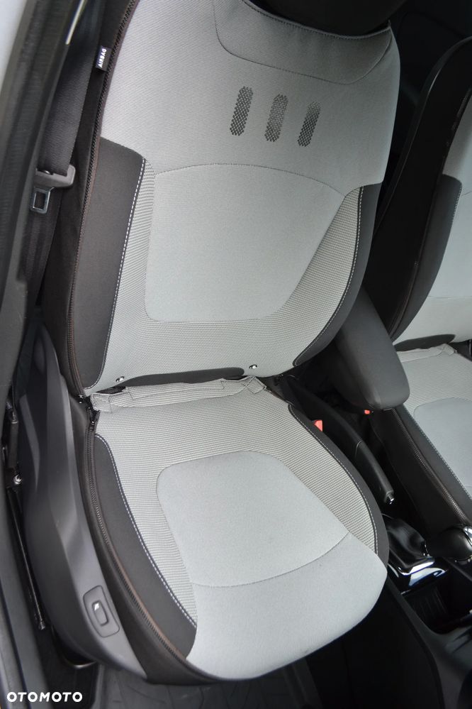 Renault Captur - 22
