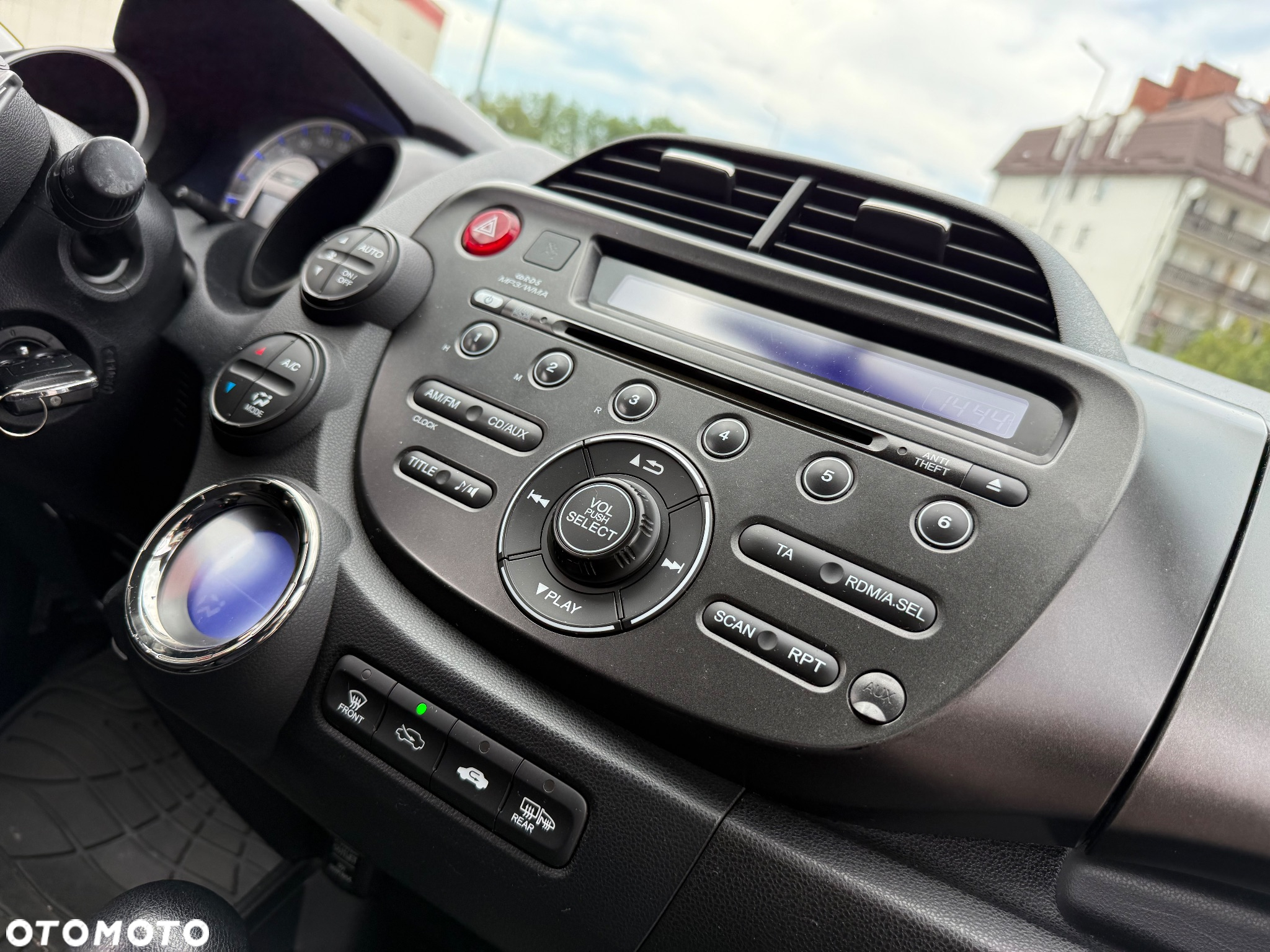 Honda Jazz 1.3 DSi i-VTEC IMA CVT Elegance - 27
