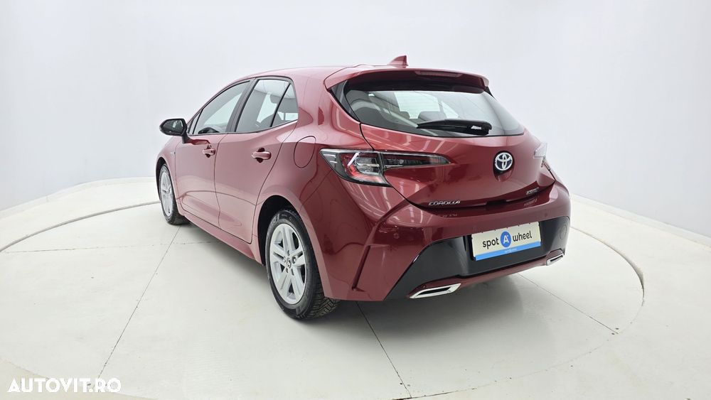 Toyota Corolla - 8