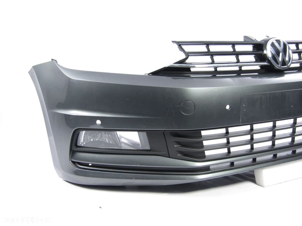 Zderzak przedni VW Touran 15 - 24 Pdc-4 Lakier LR7H - 18