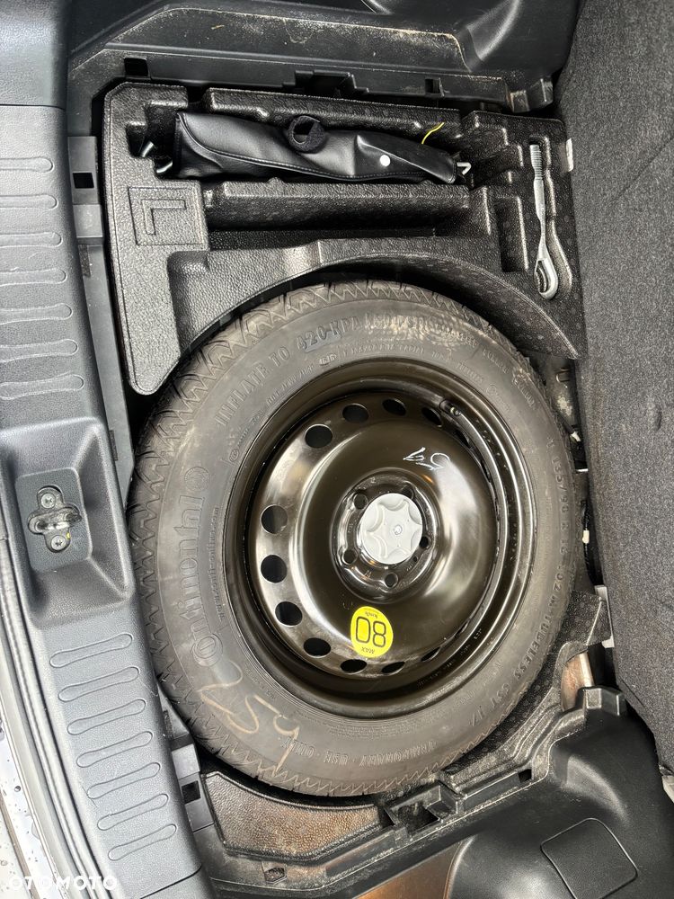 Nissan Juke 1.6 DIG-T Tekna 4WD Xtronic - 24