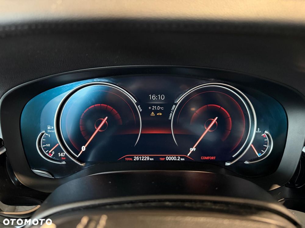 BMW Seria 5 520d xDrive Luxury Line - 19