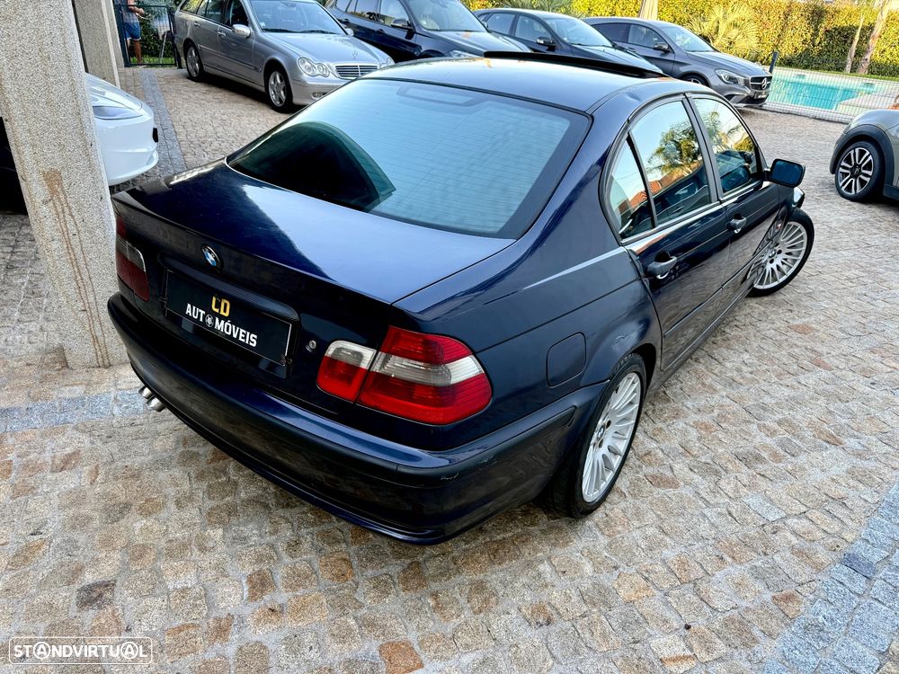 BMW 320 - 13