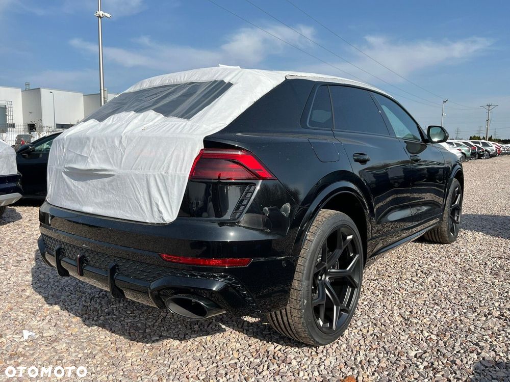 Audi RS Q8 - 6