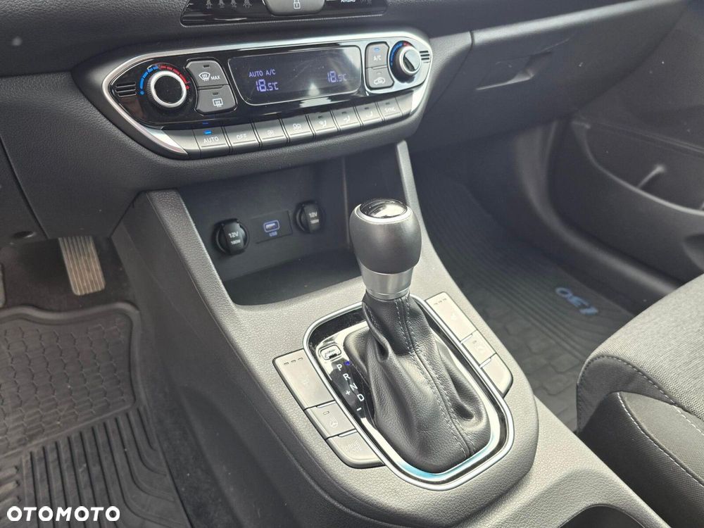 Hyundai i30 1.5 T-GDI 48V Smart DCT - 21