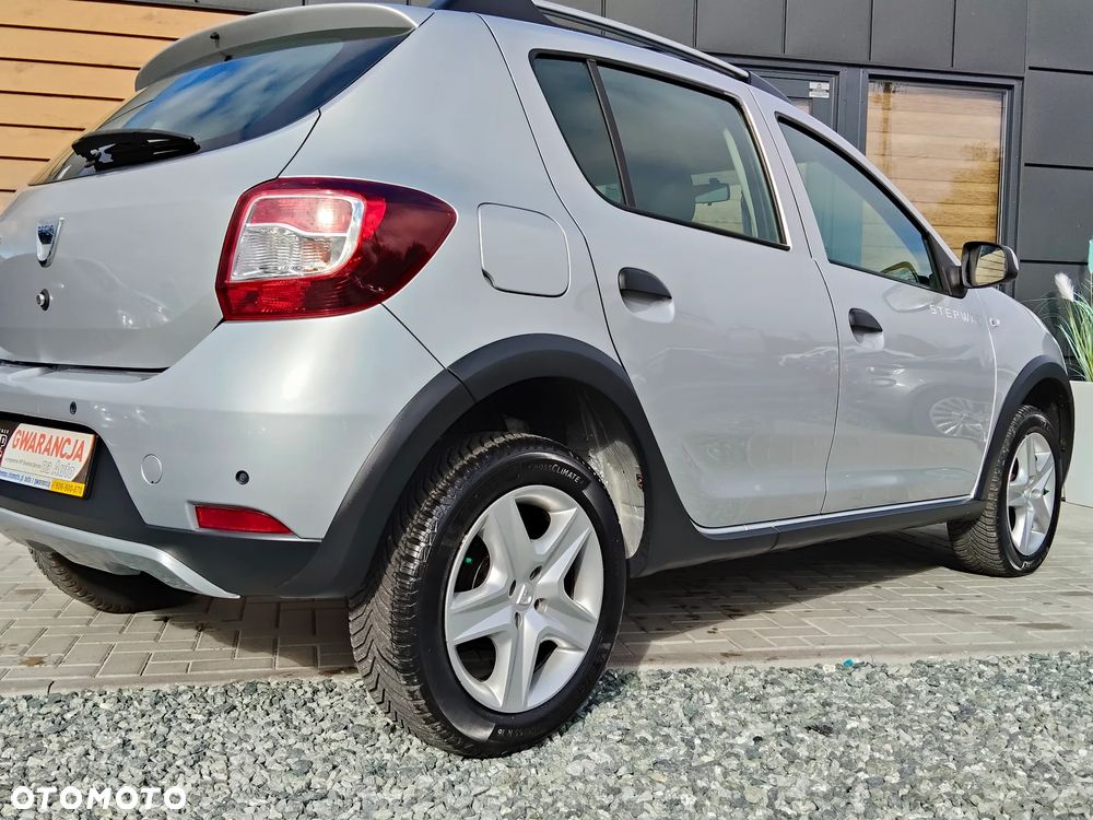 Dacia Sandero Stepway TCe 90 Prestige - 32
