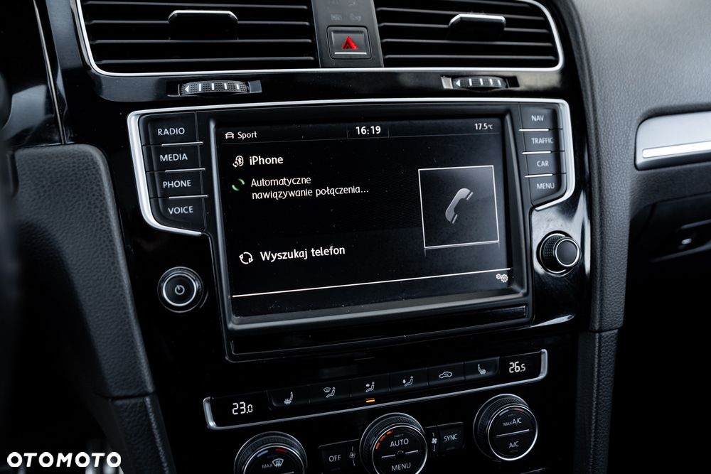 Volkswagen Golf 1.4 TSI BlueMotion Technology DSG Lounge - 36