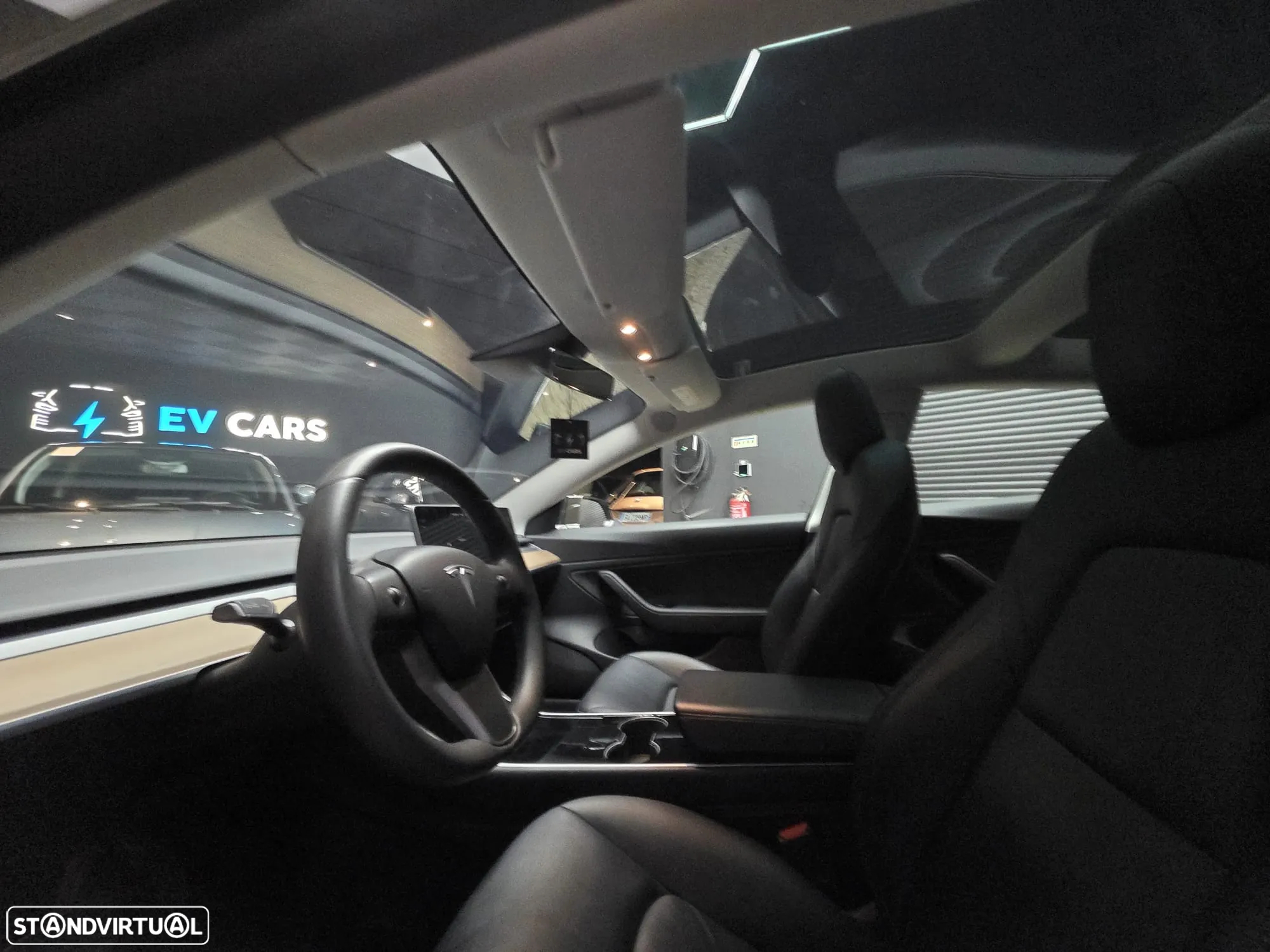 Tesla Model 3 Long-Range Dual Motor AWD - 16