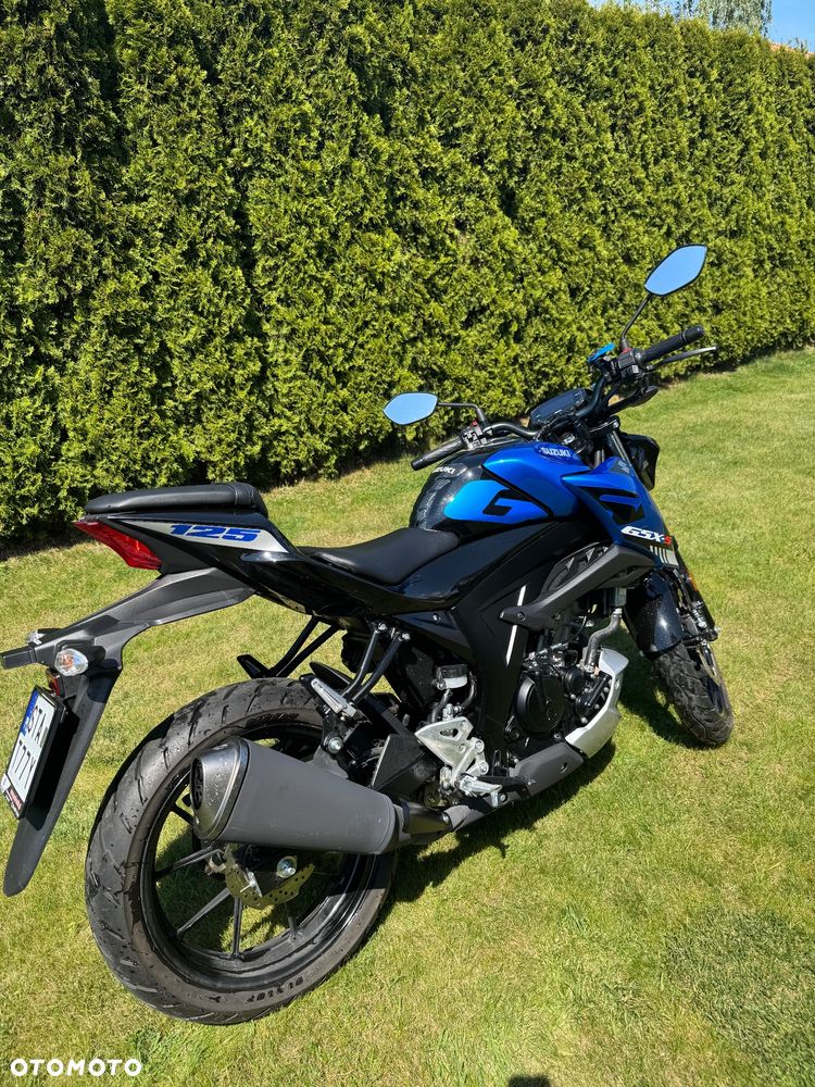 Suzuki GSX - 7