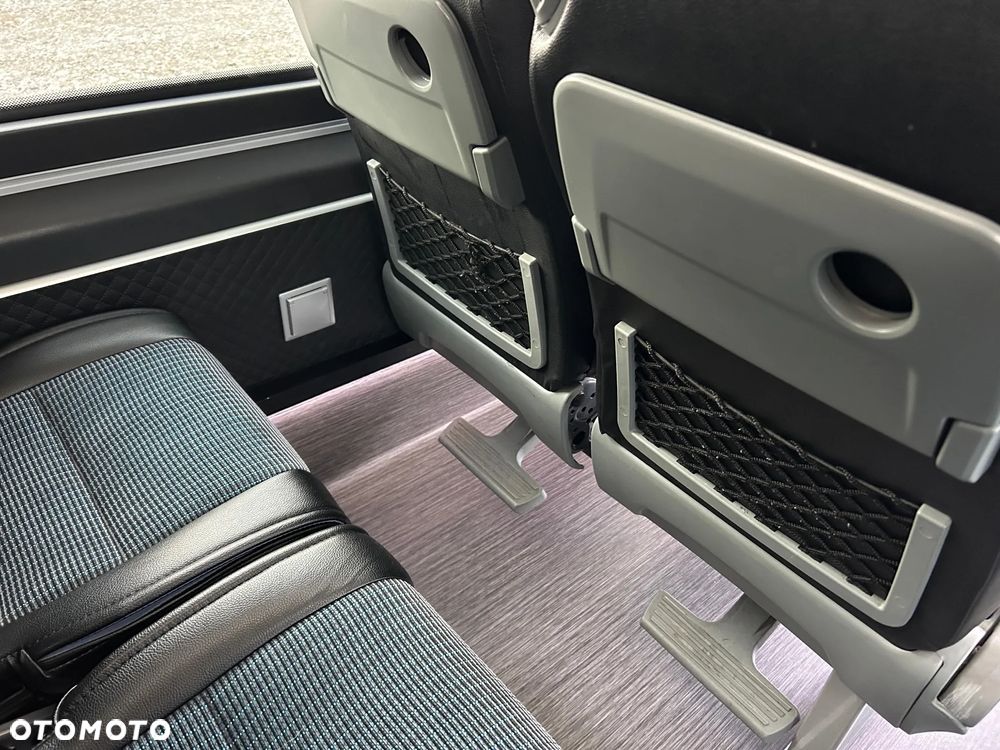 Mercedes-Benz Sprinter 519 - 18