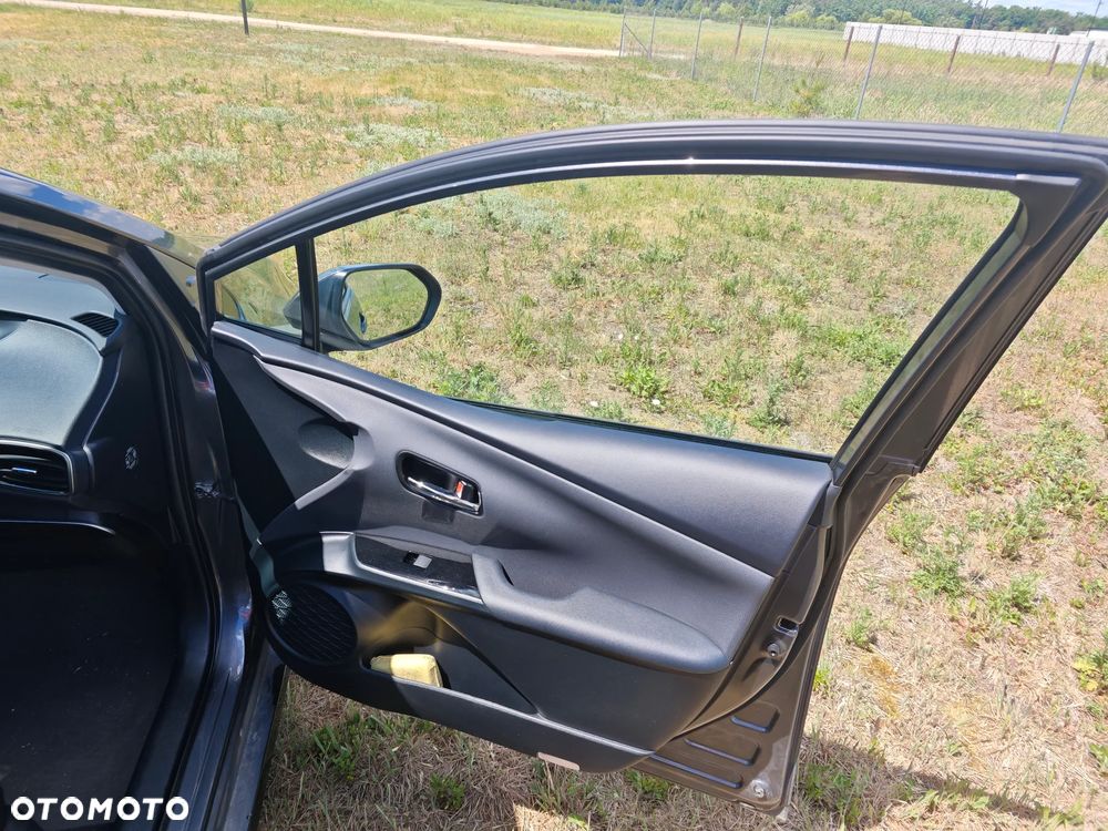 Toyota Prius 1.8 Hybrid Executive - 30